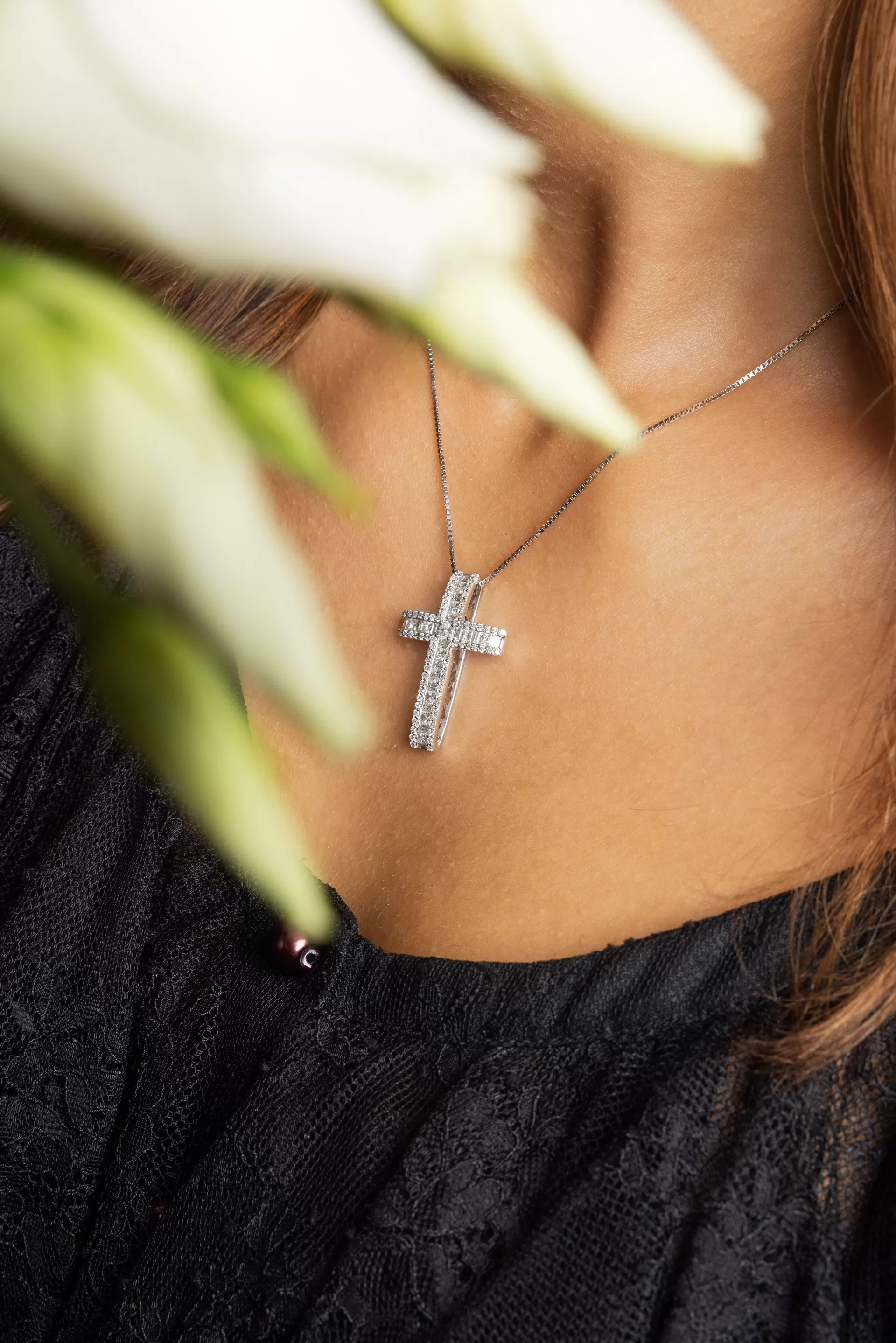 Cross whit Diamanods