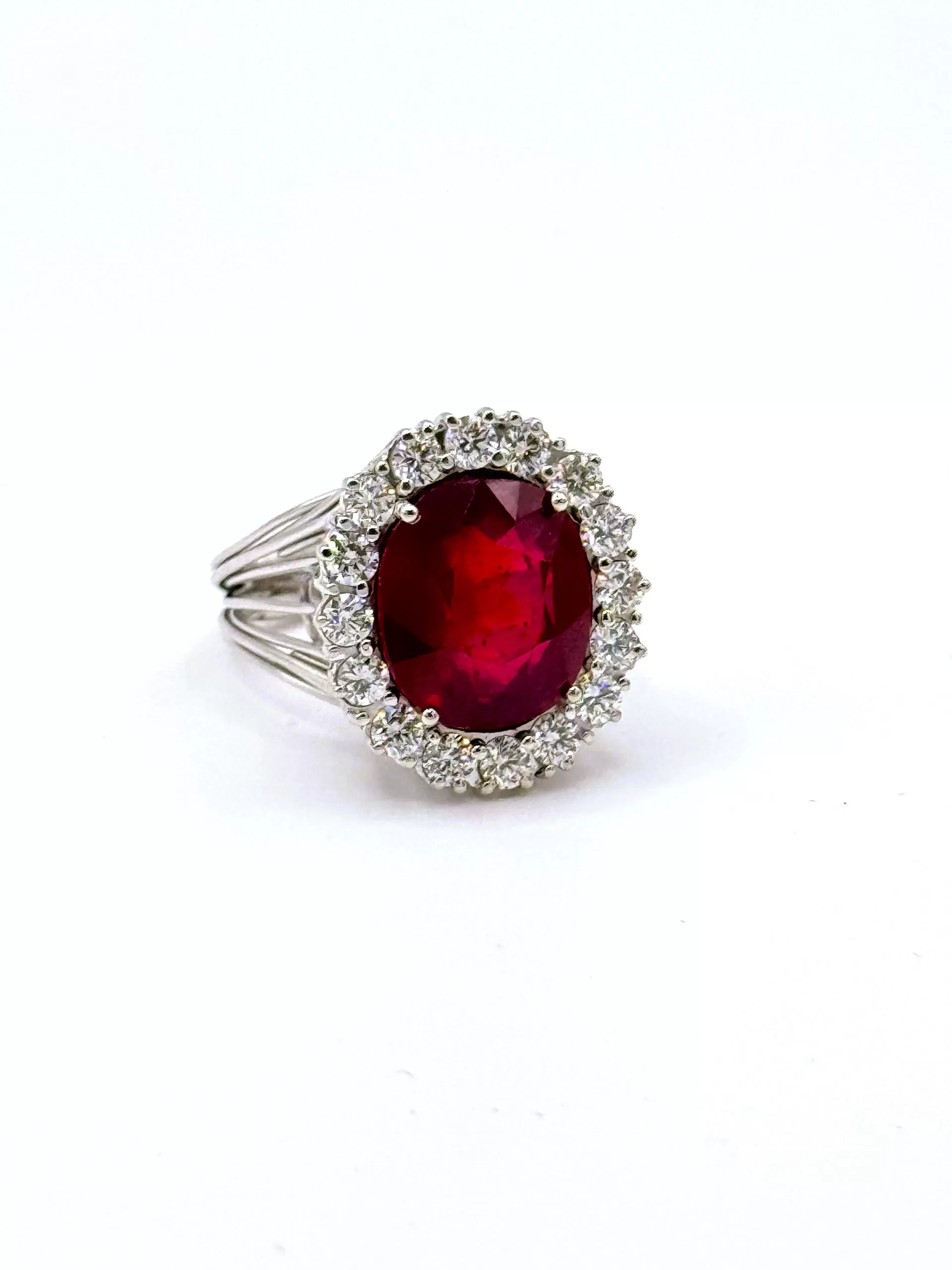 Ring with Diamonds and oval Ruby