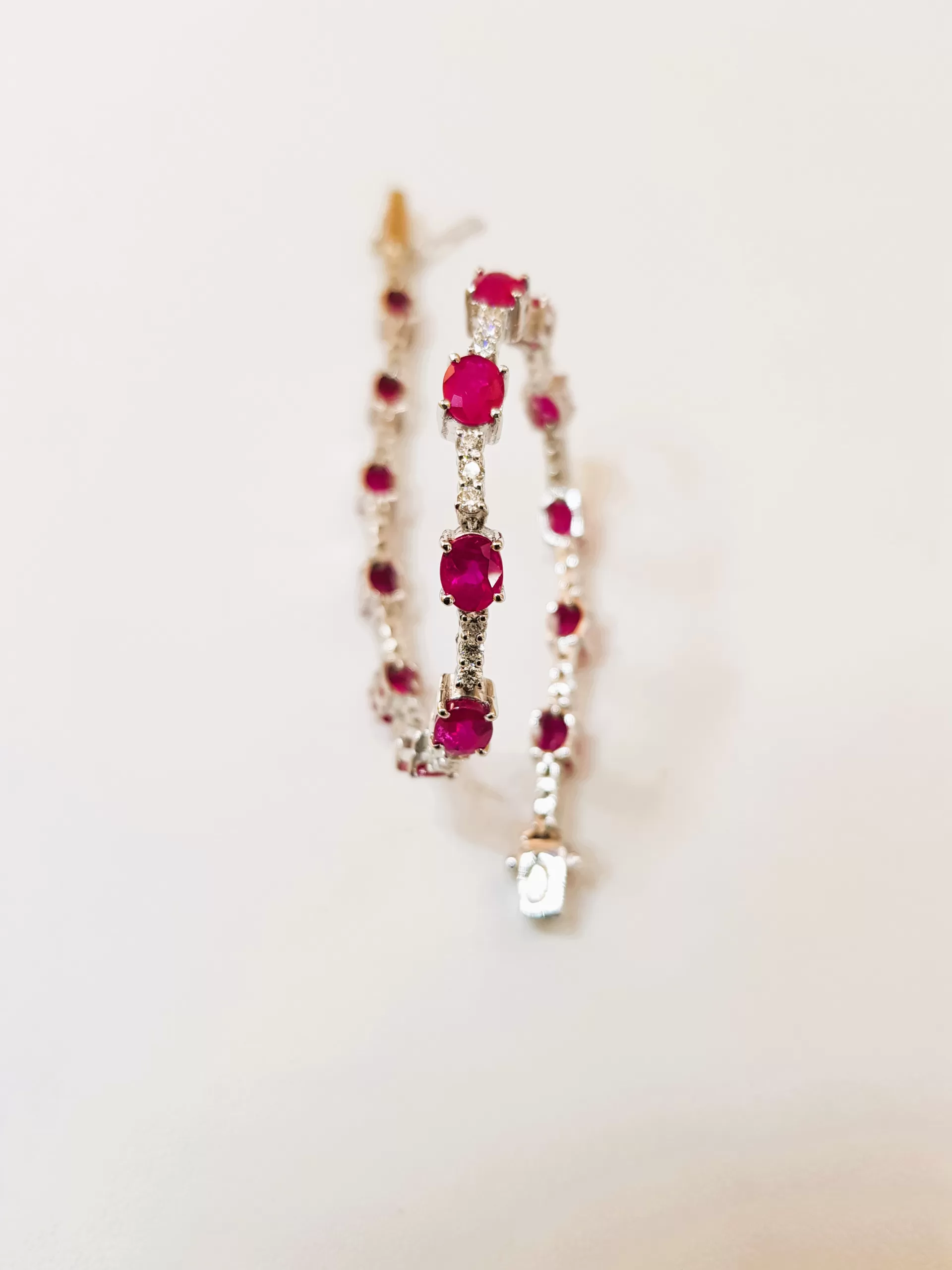 Tennis Bracelet with Diamonds and Rubies